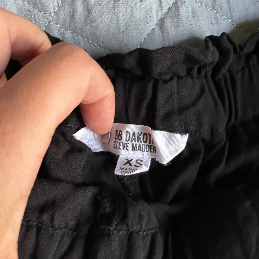 Black lounge shorts